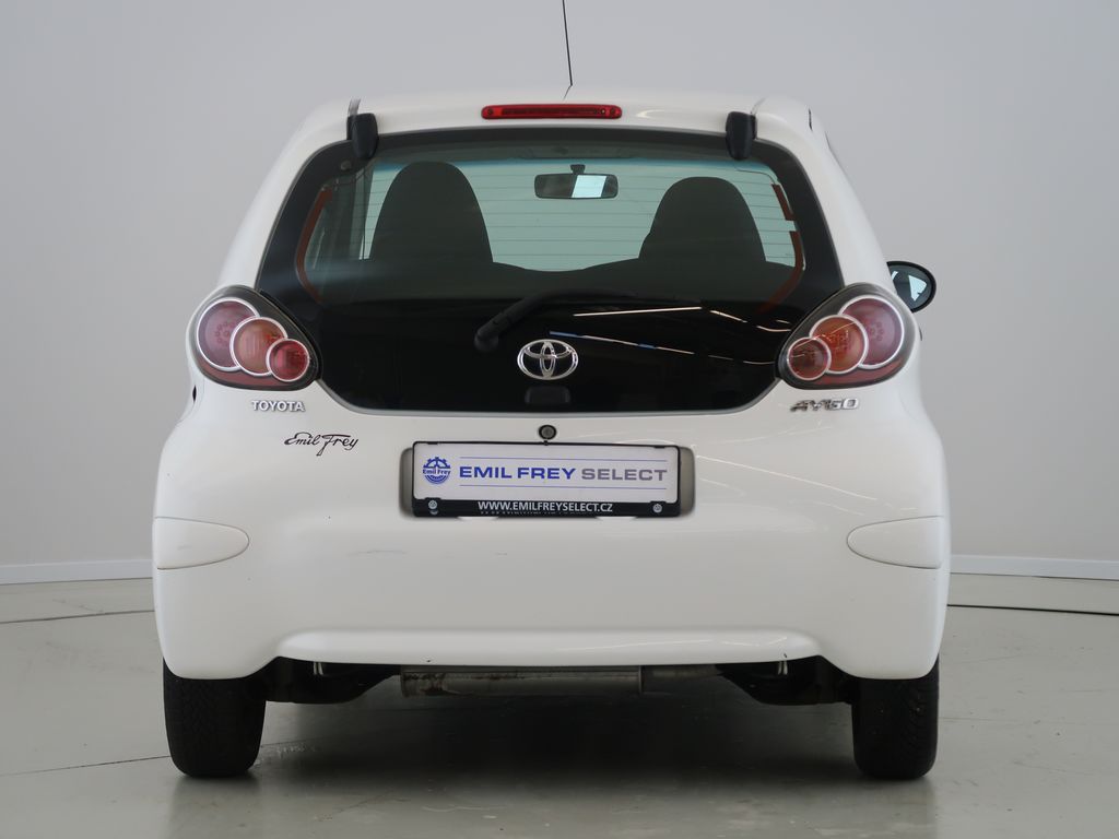 toyota-aygo-1-0vvt-i-50kw-cz-1maj-basecool - 5