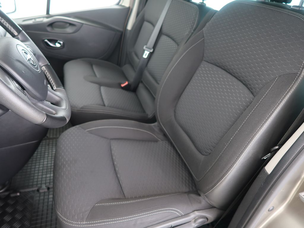 opel-vivaro-1-6cdti-biturbo-cz-9mist-l2h1 - 8