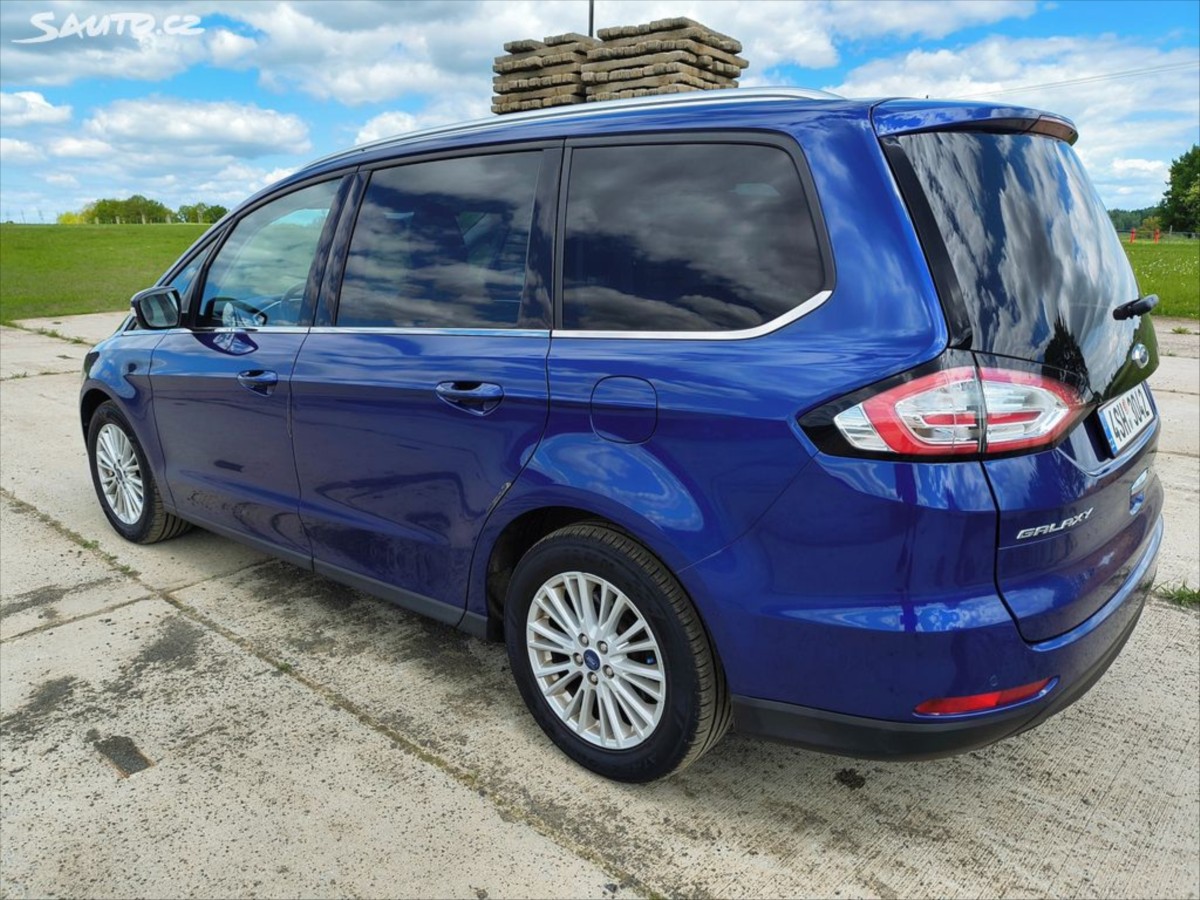 ford-galaxy-1-5 - 2