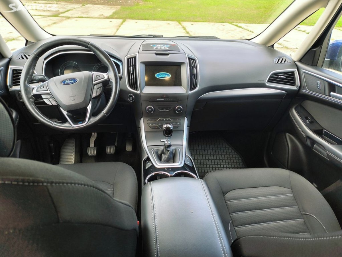 ford-galaxy-1-5 - 6