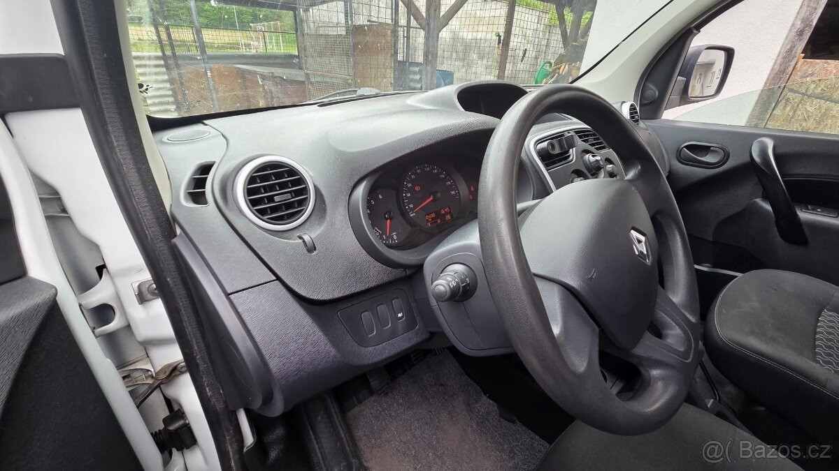 renault-kangoo-1-5-dci-rok-2016 - 9