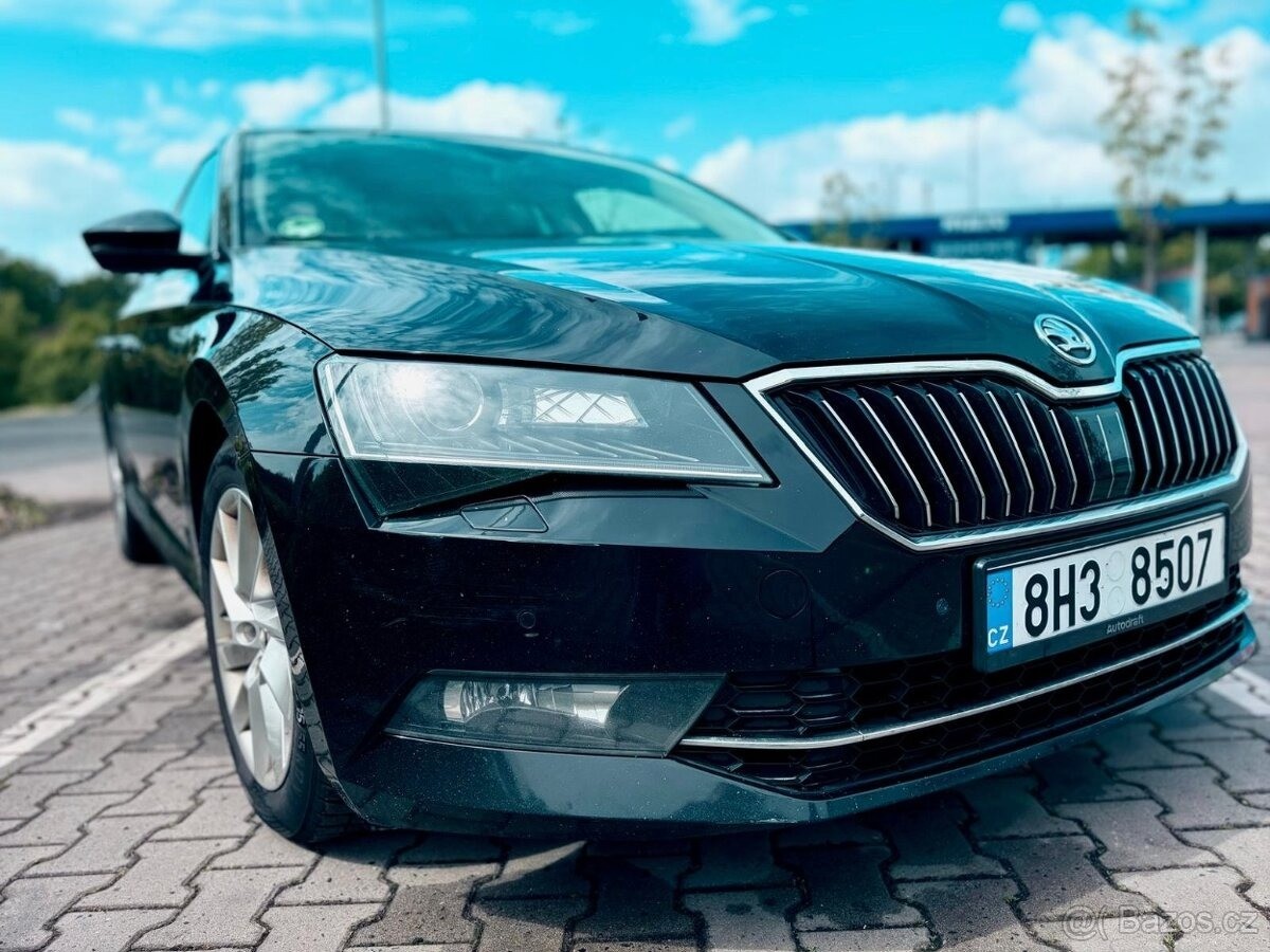 skoda-superb-2-0-iii-combi-style-4x4-tdi-140kw - 9