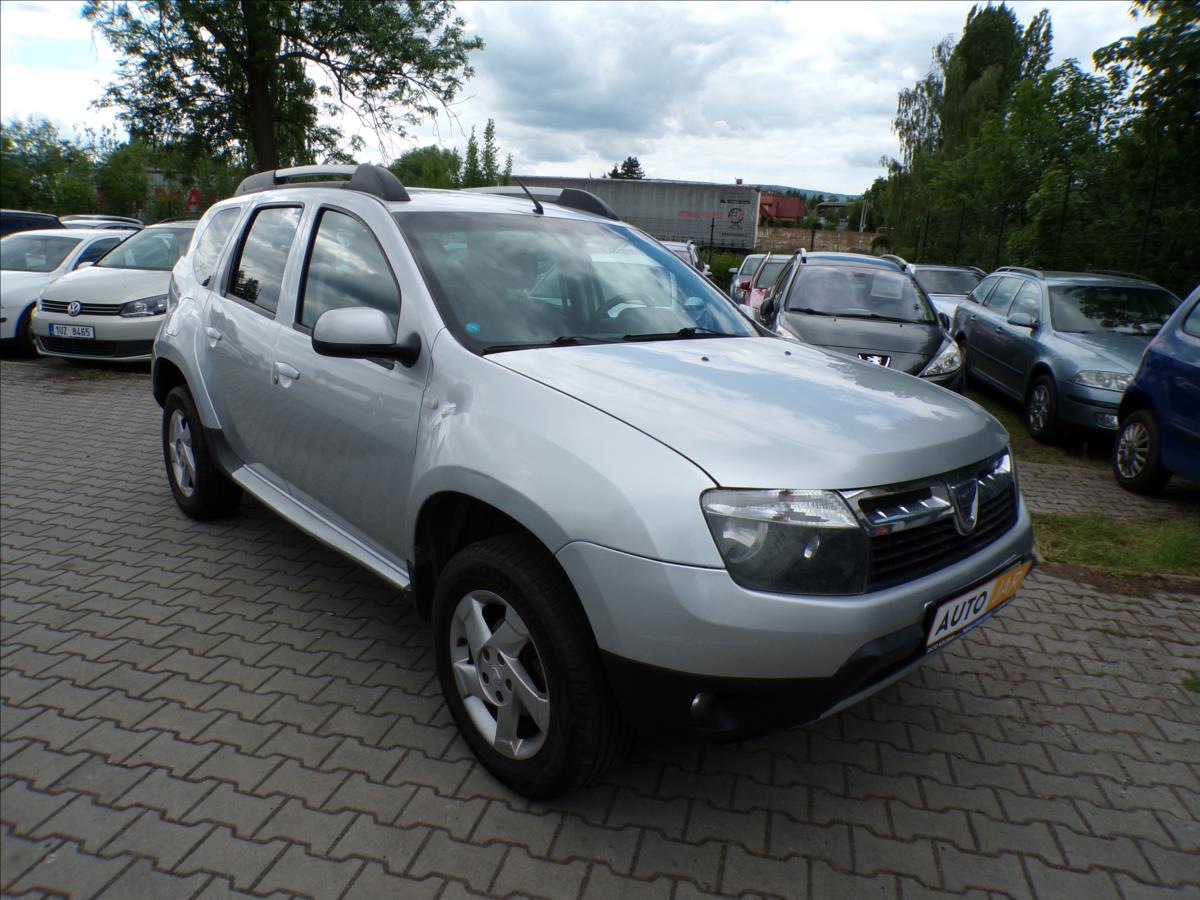 Dacia Duster 1,6 16V  TAŽNÉ ZAŘÍZENÍ,LPG