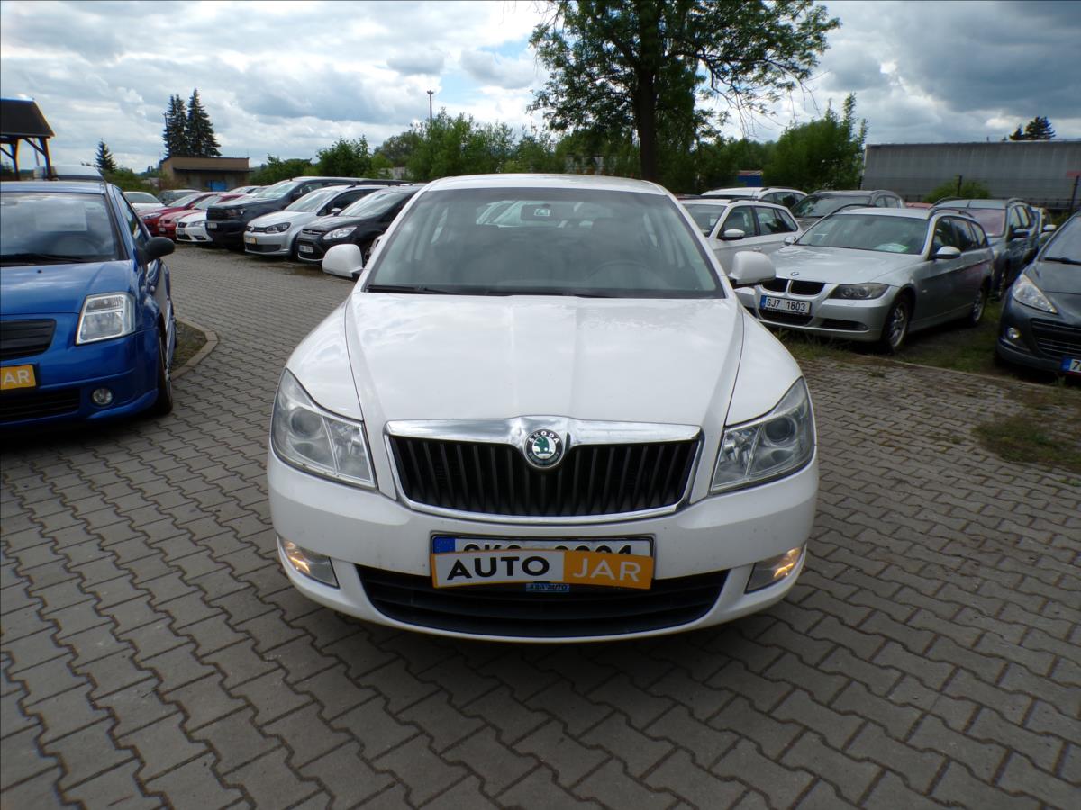 skoda-octavia-1-6-tdi-servisni-kniha - 2