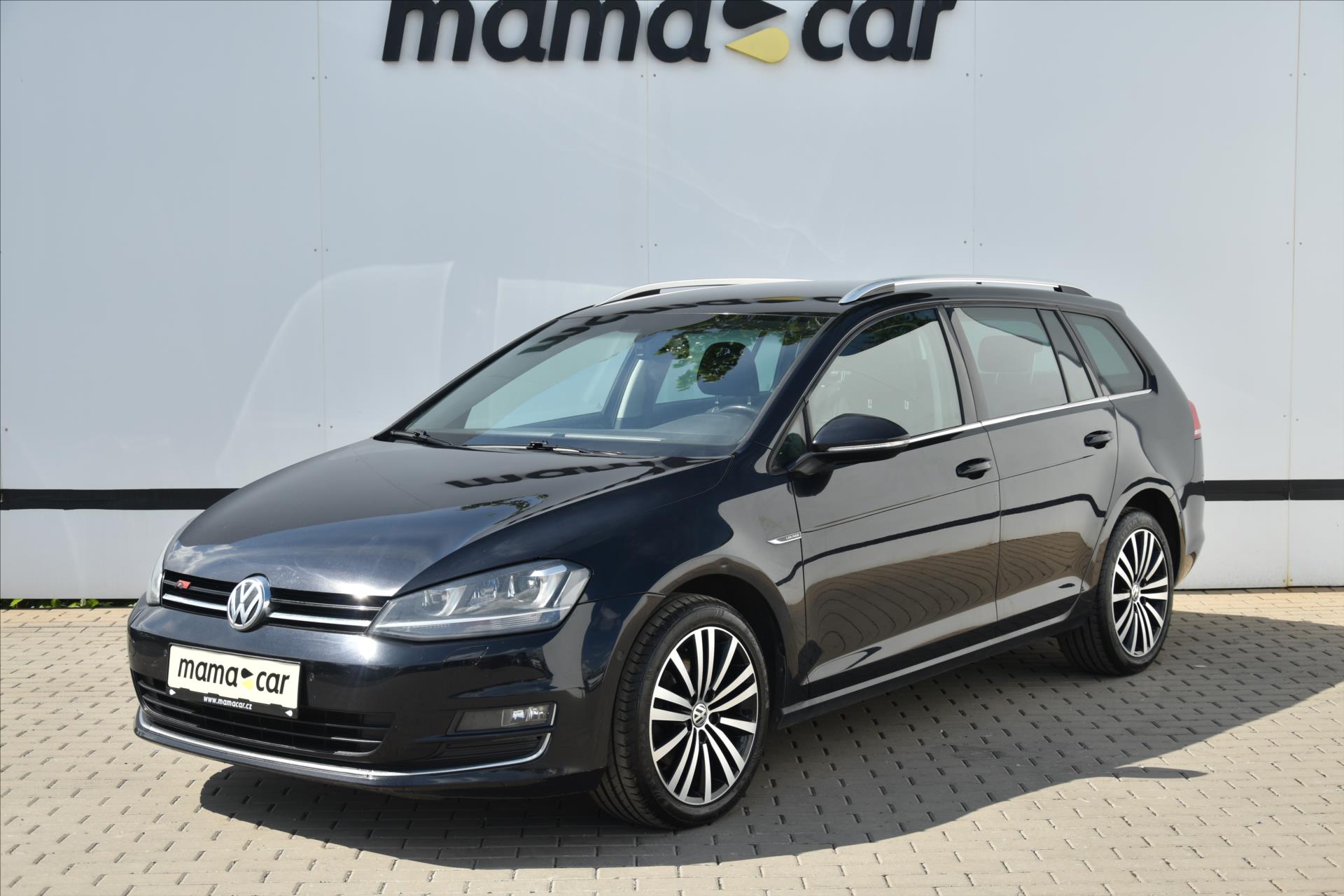 volkswagen-golf-2-0tdi-110kw-lounge-comfort - 2