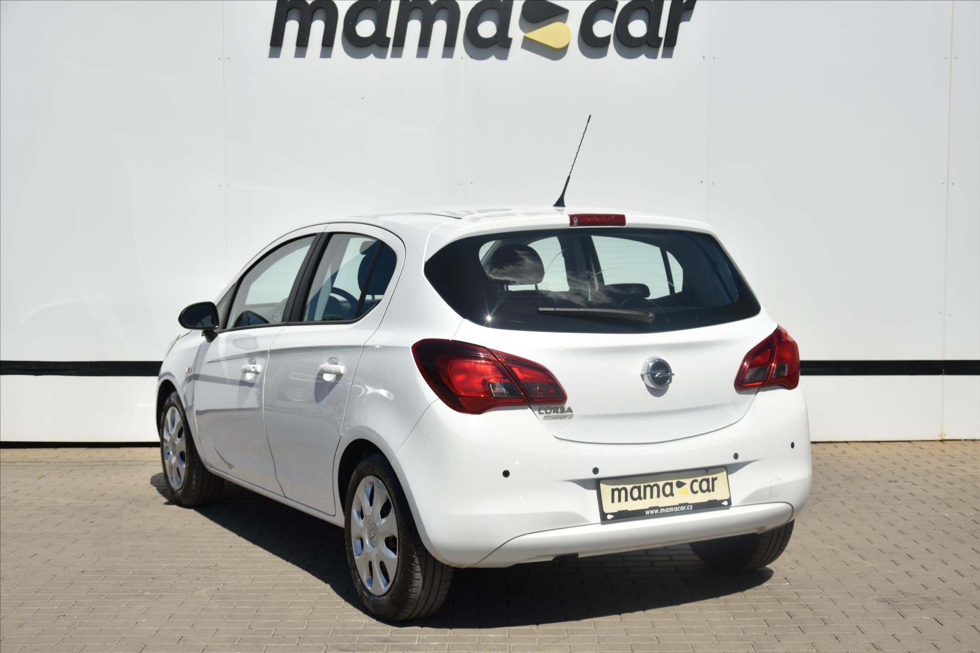 opel-corsa-1-4i-servisni-kniha-1-maj-cr - 4