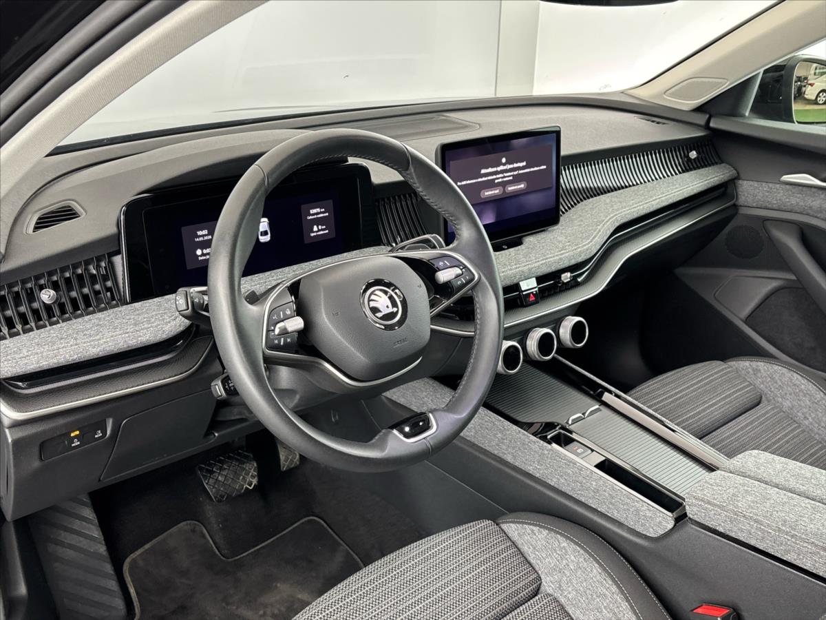 skoda-superb-2-0-tdi-selection-7dsg - 5