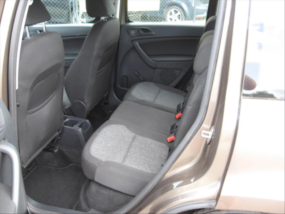 skoda-yeti-1-2-tsi-81kw - 7