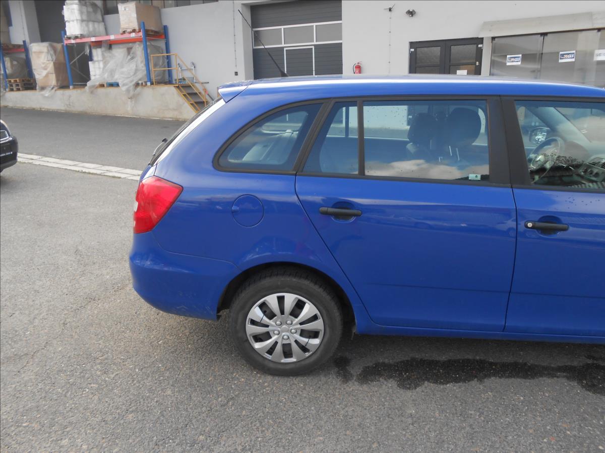 skoda-fabia-1-2-44kw - 4