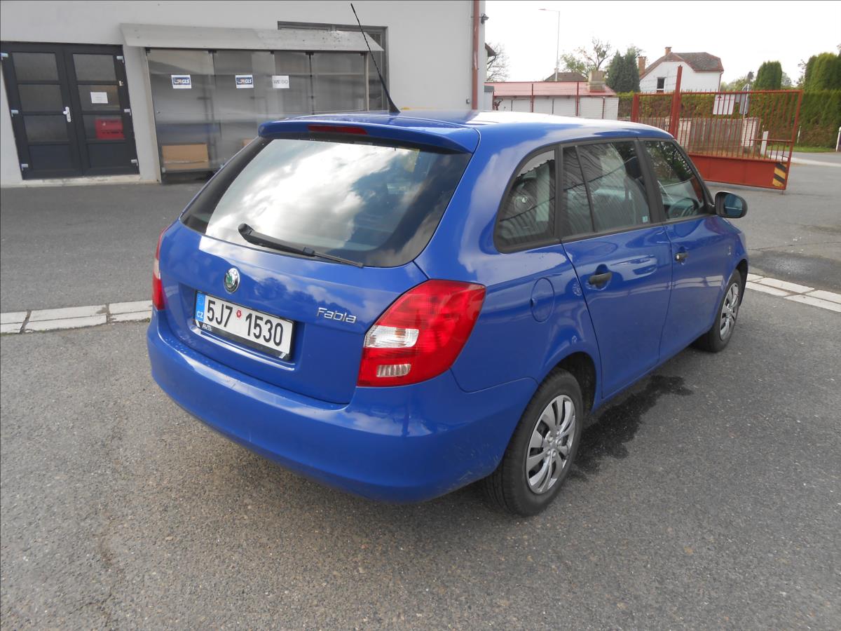 skoda-fabia-1-2-44kw - 5