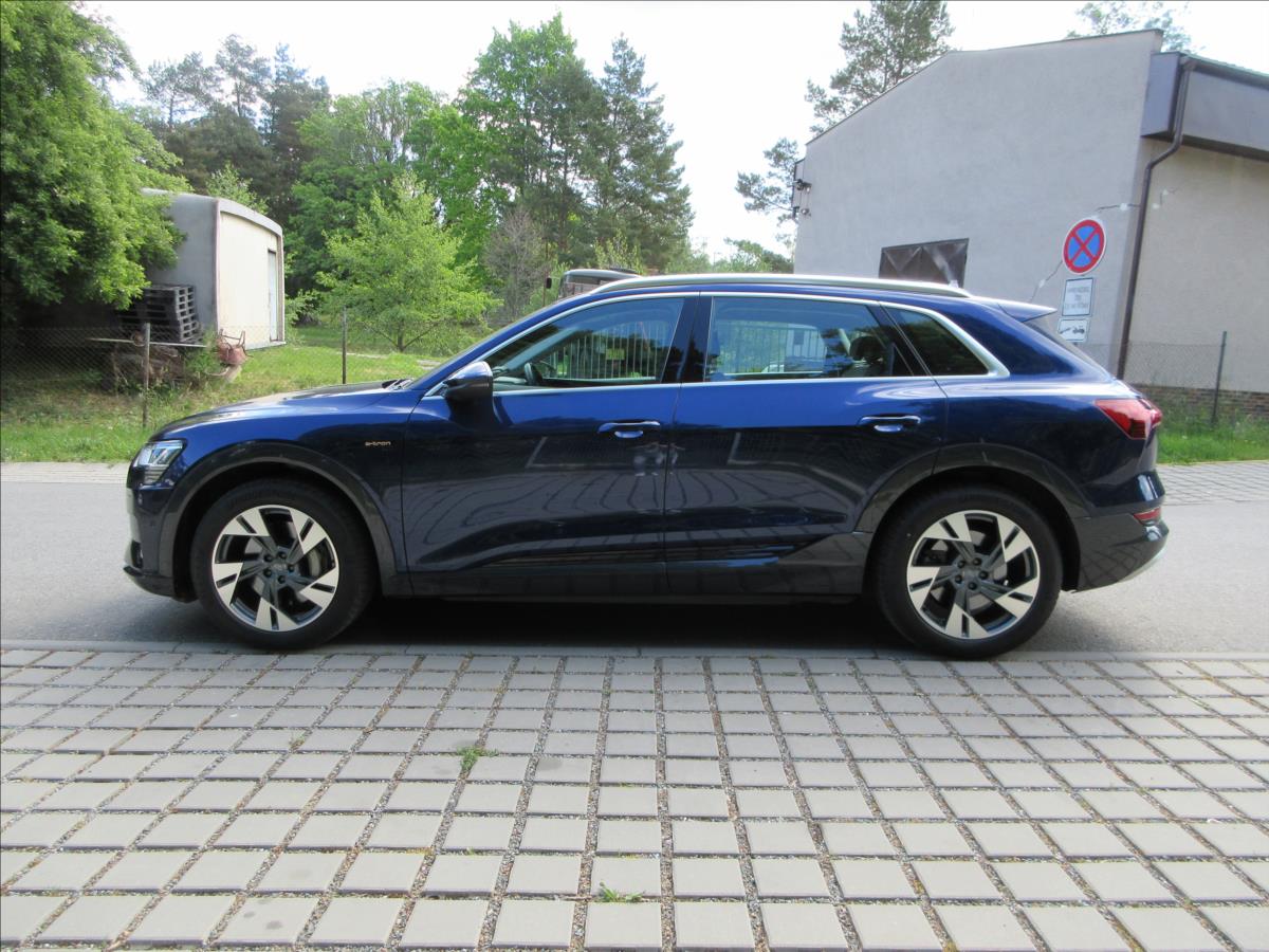 audi-e-tron-50-quattro-panorama-dph-38tis-km - 5