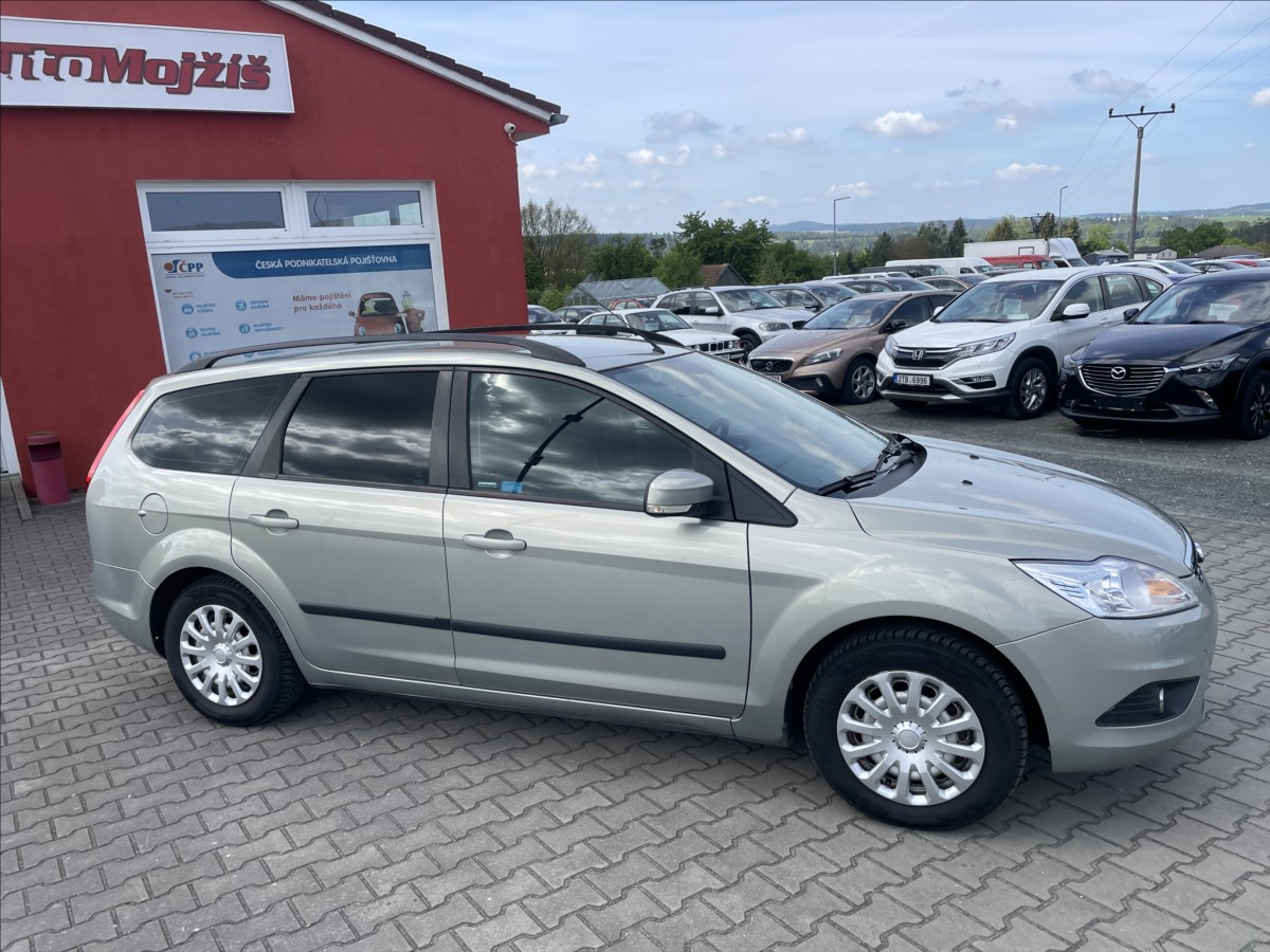 ford-focus-1-6-16v-cr-digiklima-kamera-repro-blam - 6
