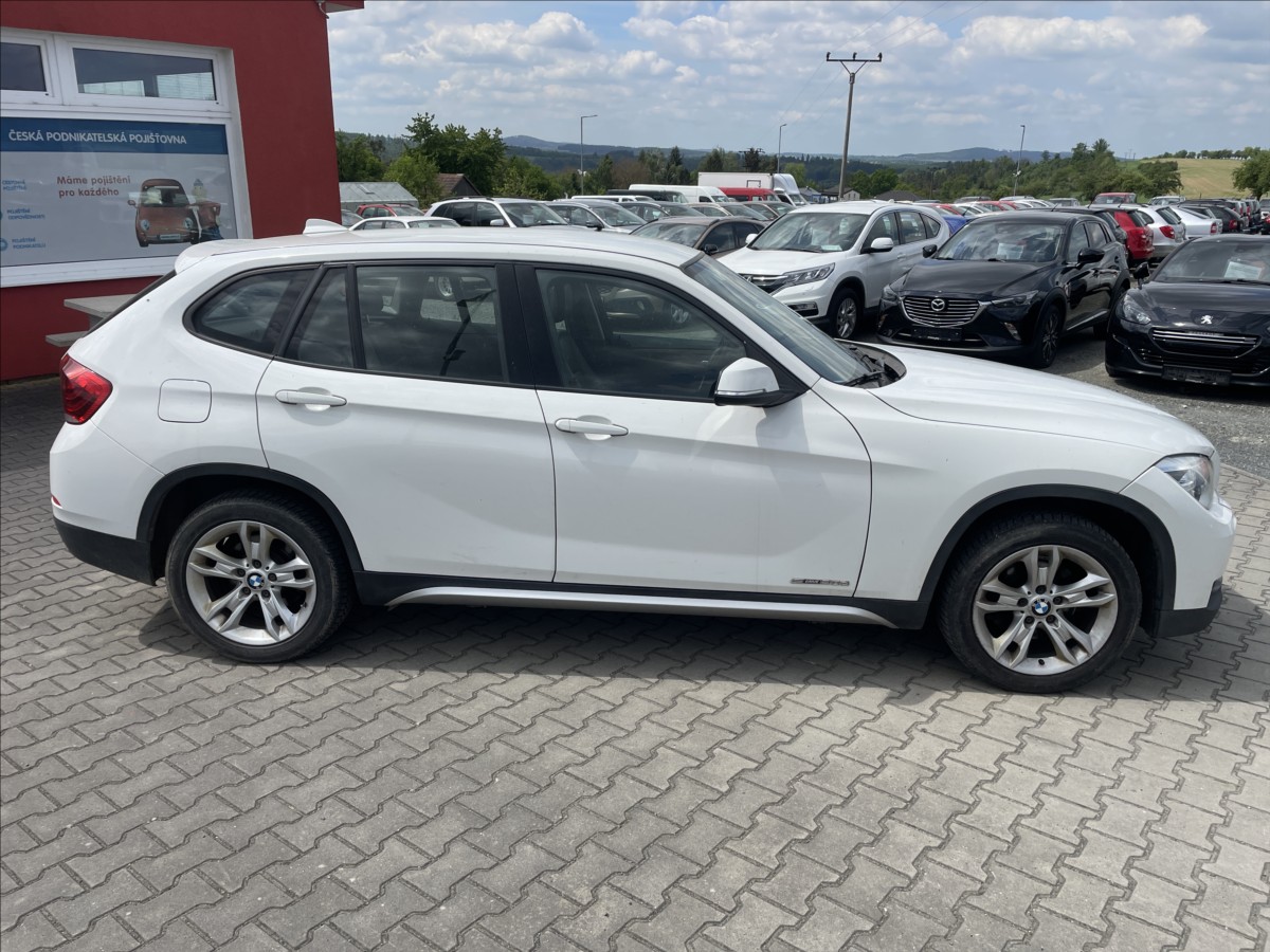 bmw-x1-2-0-d-at-x-line-s-drive-xenony-digiklima - 4