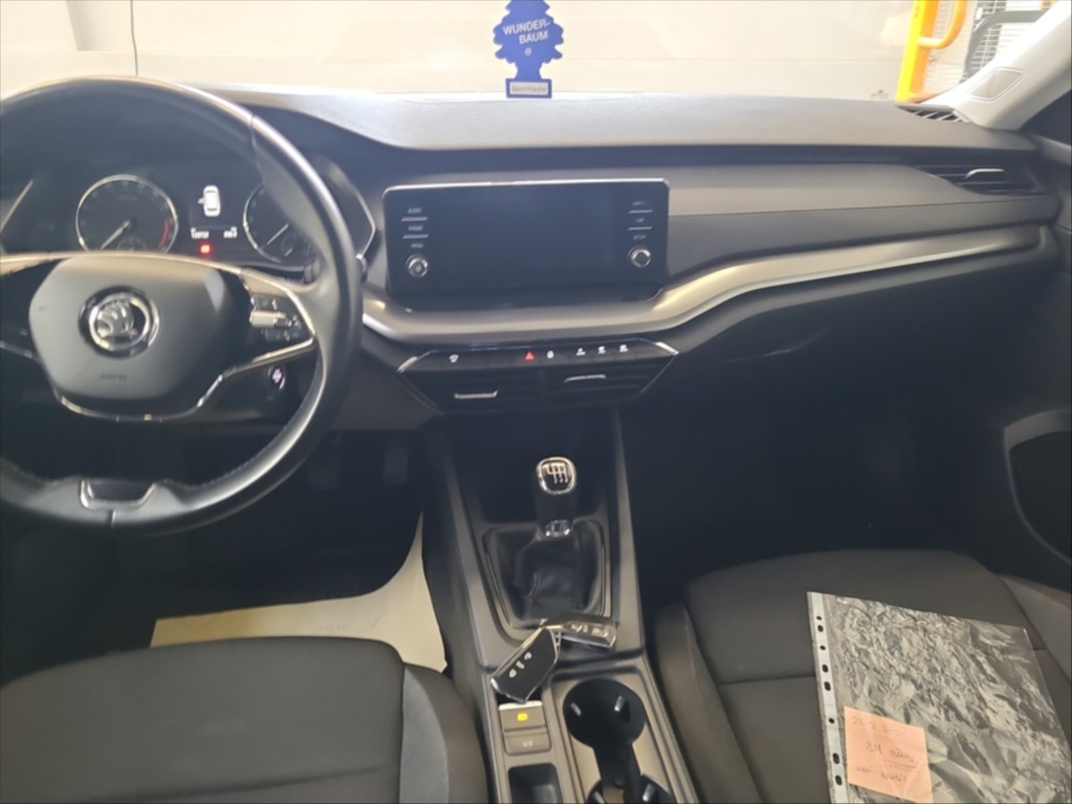 skoda-octavia-2-0-tdi-combi - 2