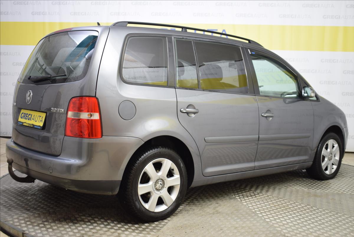 volkswagen-touran-2-0-tdi-po-servisu-7mist - 5