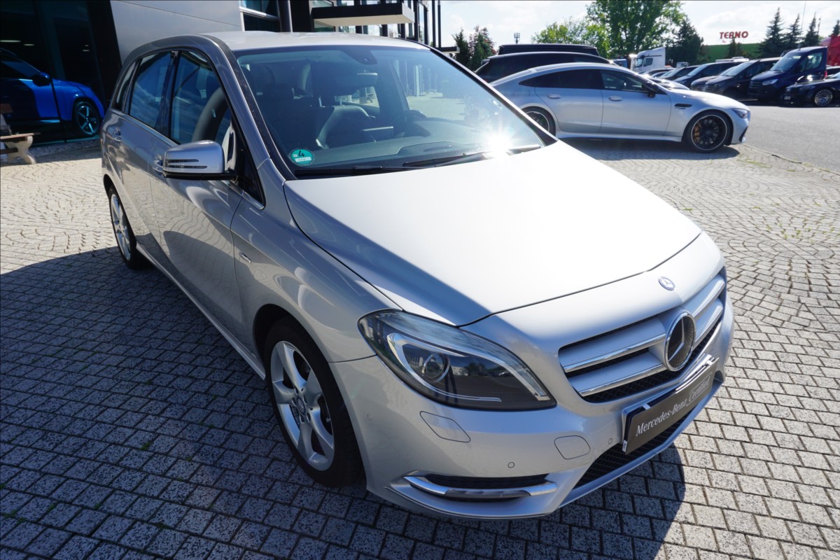 Mercedes-Benz Třídy B 1,8 B 200d