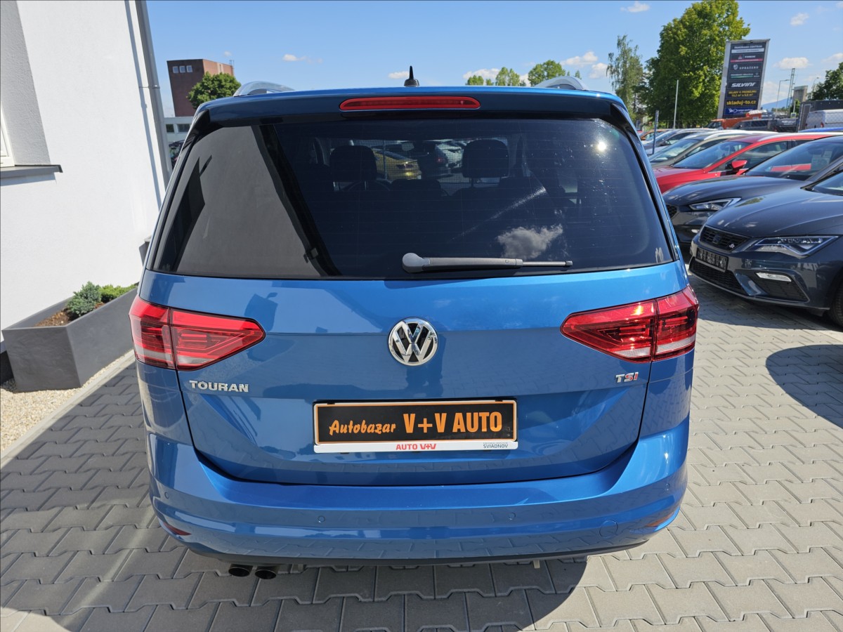 volkswagen-touran-1-4-tsi-110kw-highline-panorama - 6