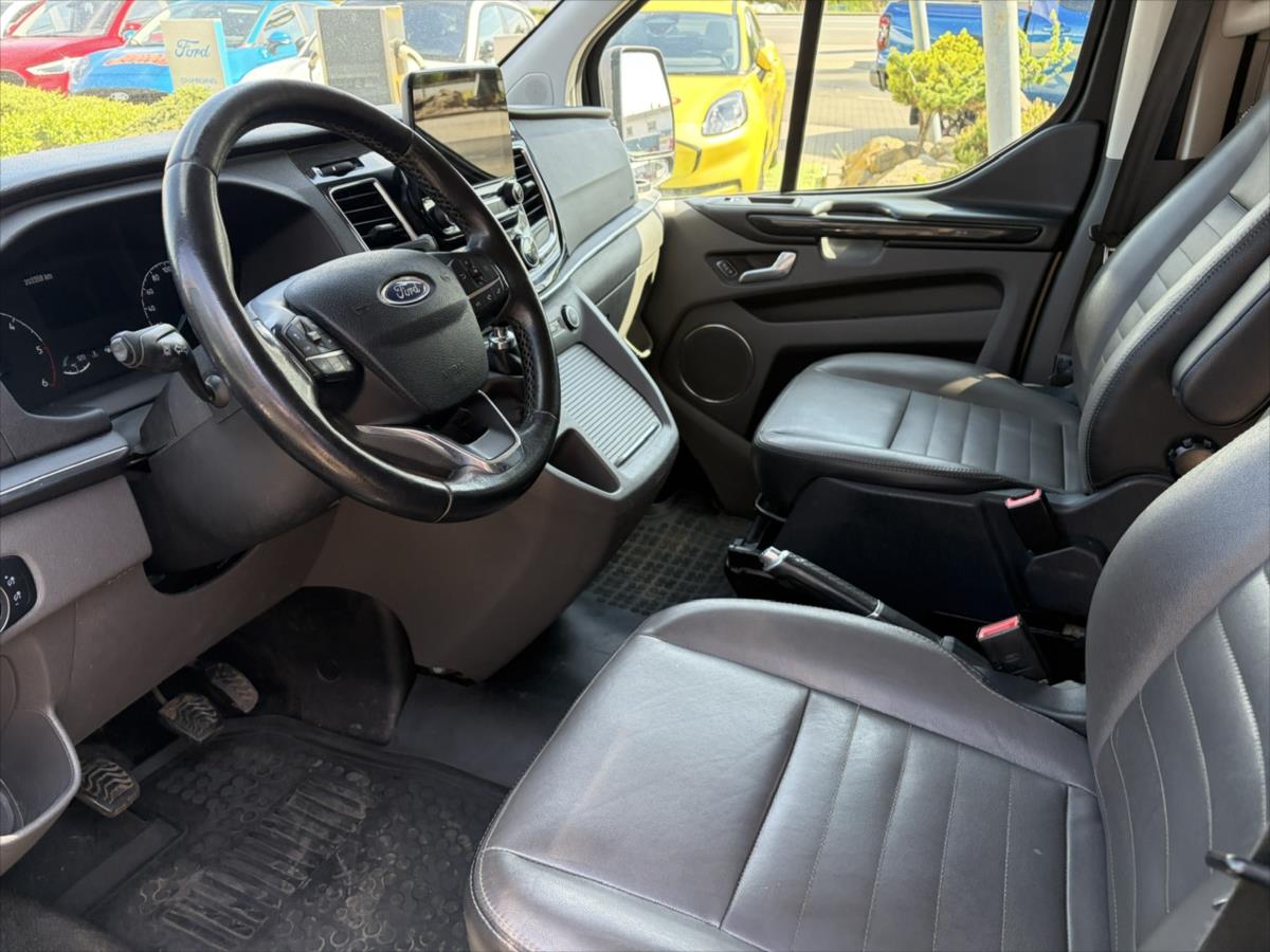 ford-tourneo-custom-2-0-ecoblue-titanium - 7