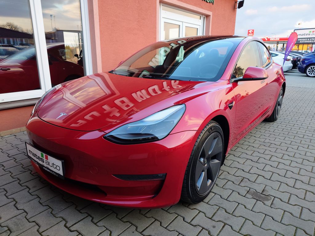 Tesla Model 3 Long Range Dual Motor 366kW REZERVACE