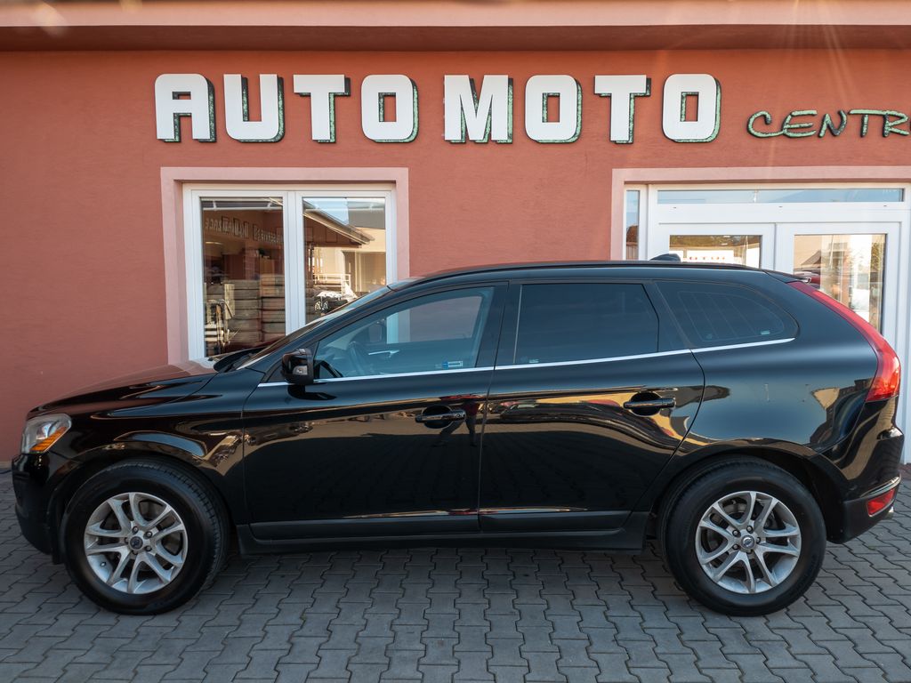 volvo-xc60-2-4-d5-129kw-summum - 1