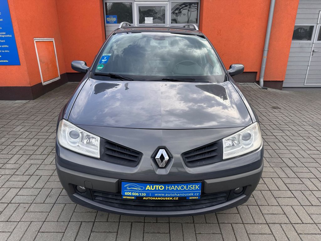 renault-megane-1-6i-16v-82kw-2xkola - 4