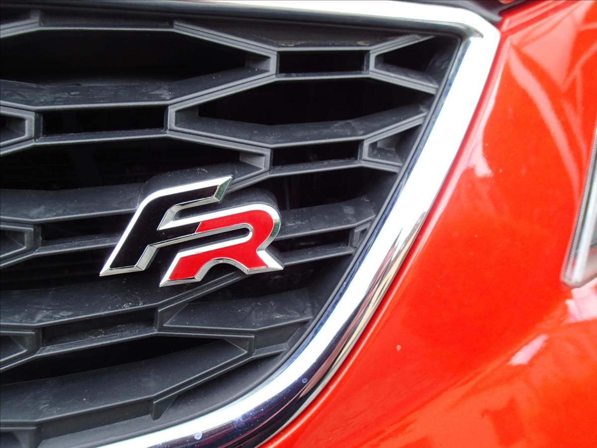 seat-leon-2-0-tdi-fr-dsg-cr - 1
