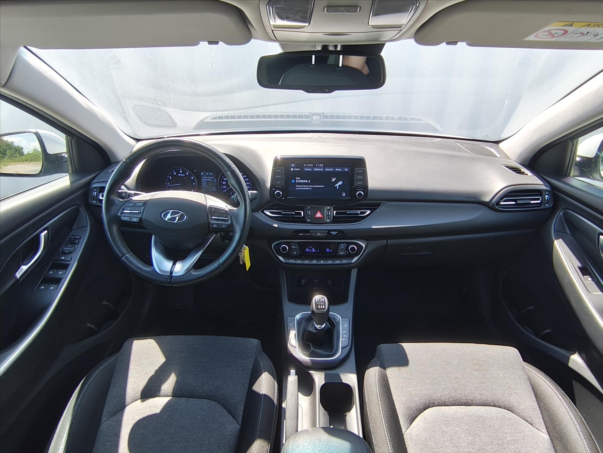 hyundai-i30-1-5-t-gdi-mhev - 4