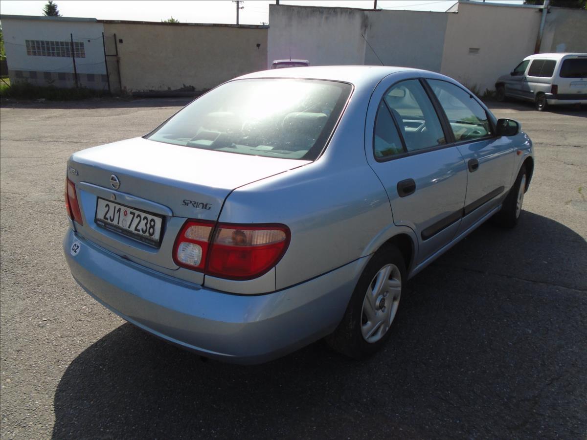 nissan-almera-1-5 - 3