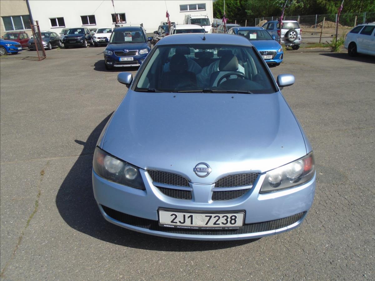nissan-almera-1-5 - 6