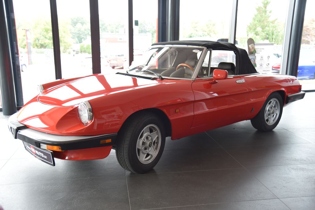 alfa-romeo-spider-2-0i-83-kw-oldtimer - 6