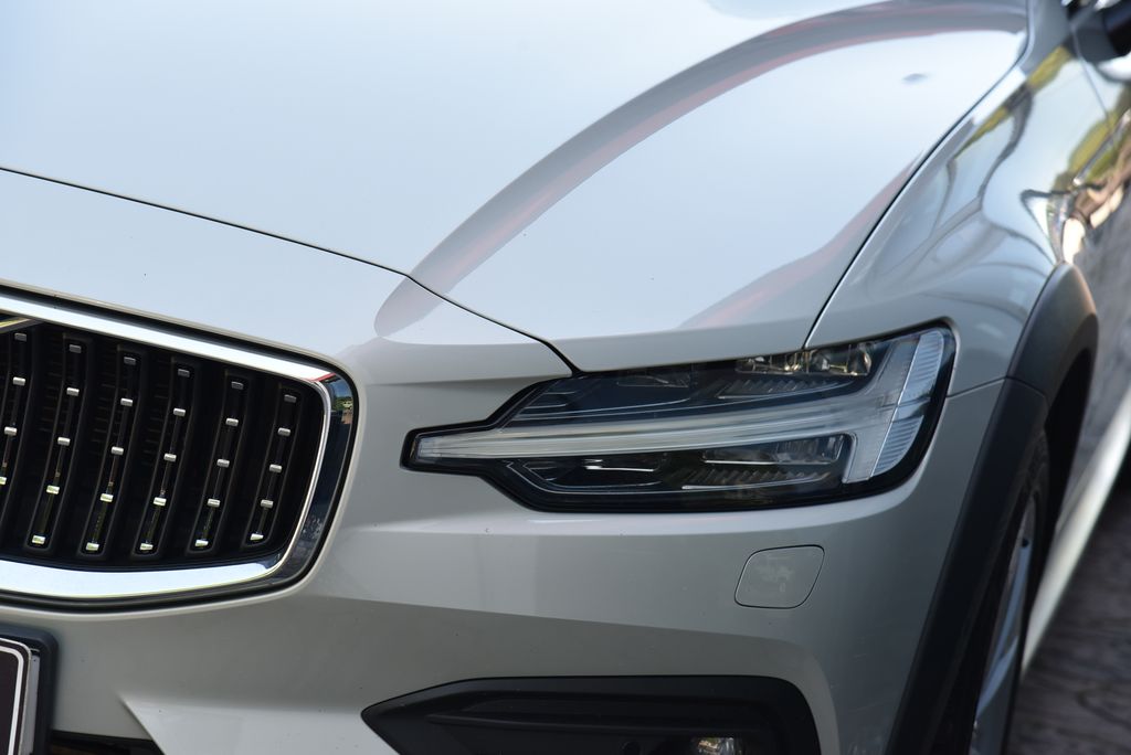 volvo-v60-d4-140-kw-awd - 4