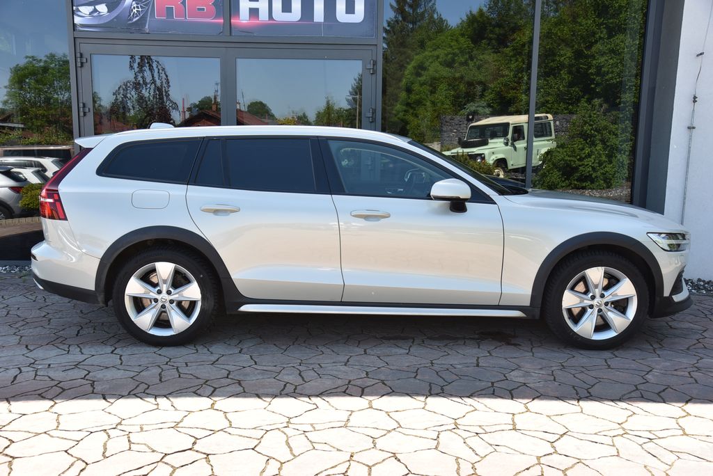volvo-v60-d4-140-kw-awd - 5