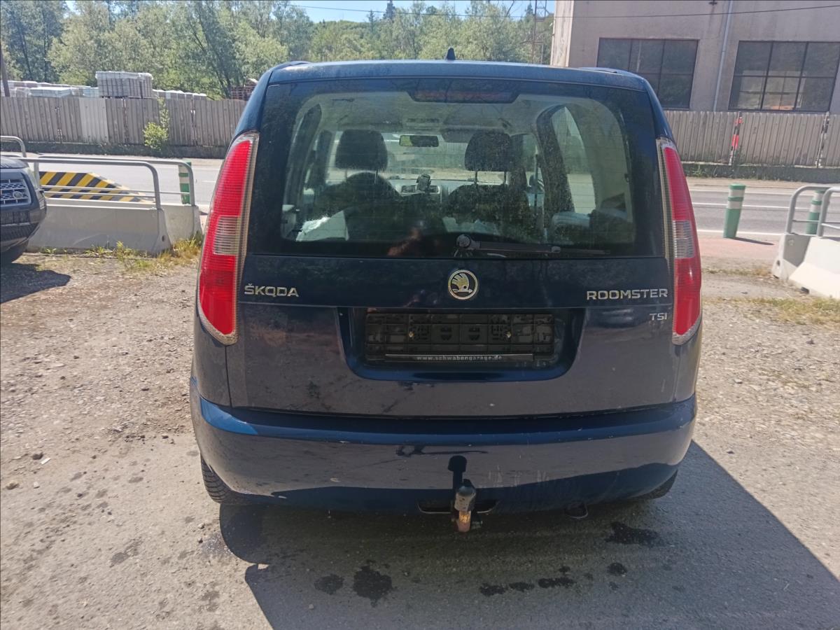 skoda-roomster-1-2-tsi-dsg-ambition - 9