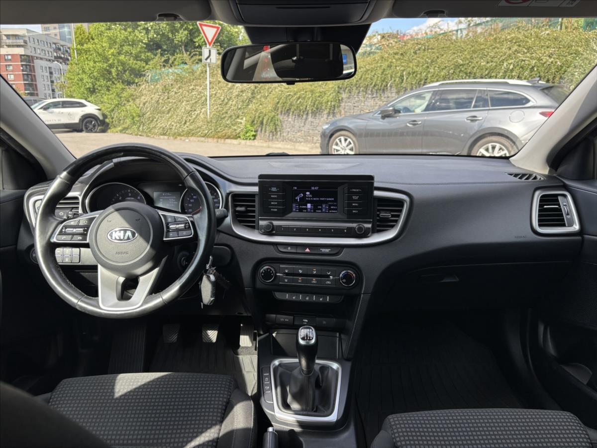 kia-ceed-1-6-crdi-85kw-fresh-zaruka - 8