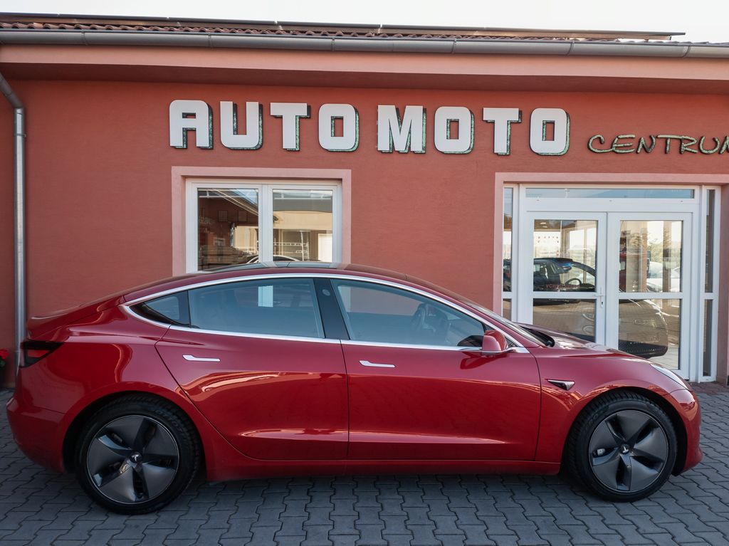 tesla-model-3-long-range-dual-motor-340-kw - 4