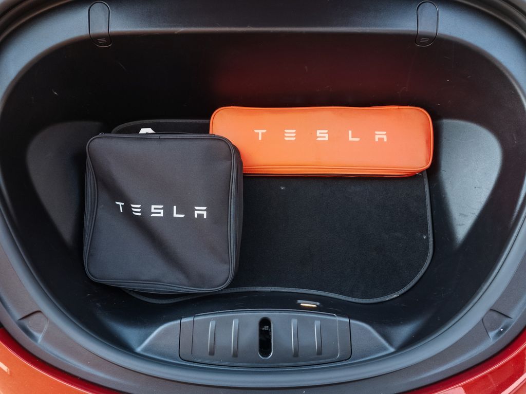 tesla-model-3-long-range-dual-motor-340-kw - 7