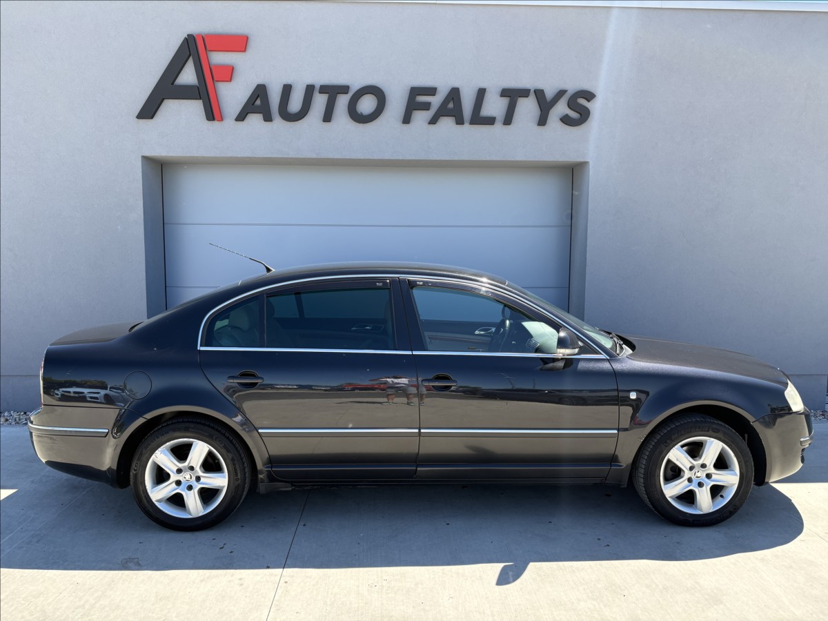 skoda-superb-1-9-tdi-85-kw-elegance-cz - 1