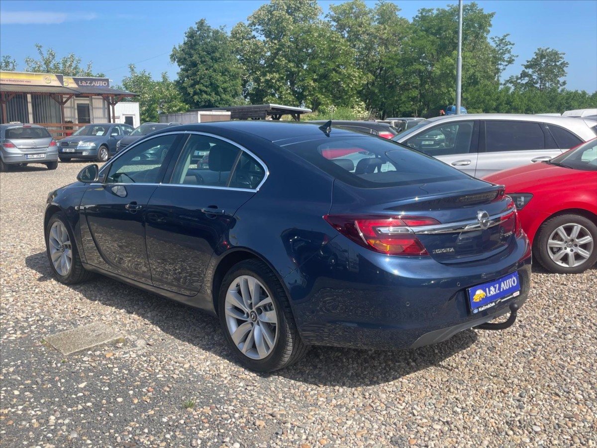 opel-insignia-1-6-turbo - 3