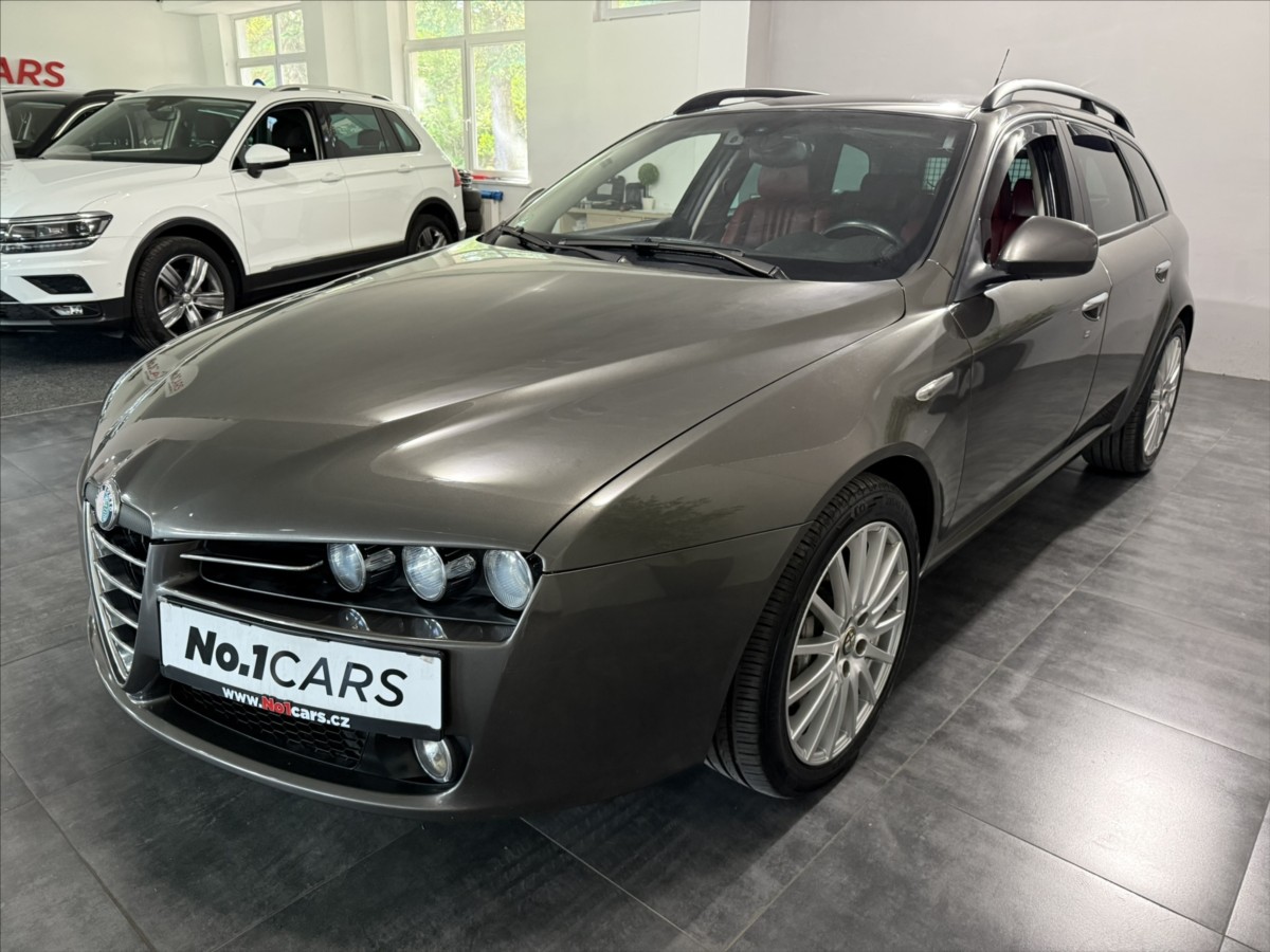 alfa-romeo-159-2-4-jtdm-v5-147-kw-bose-top - 2