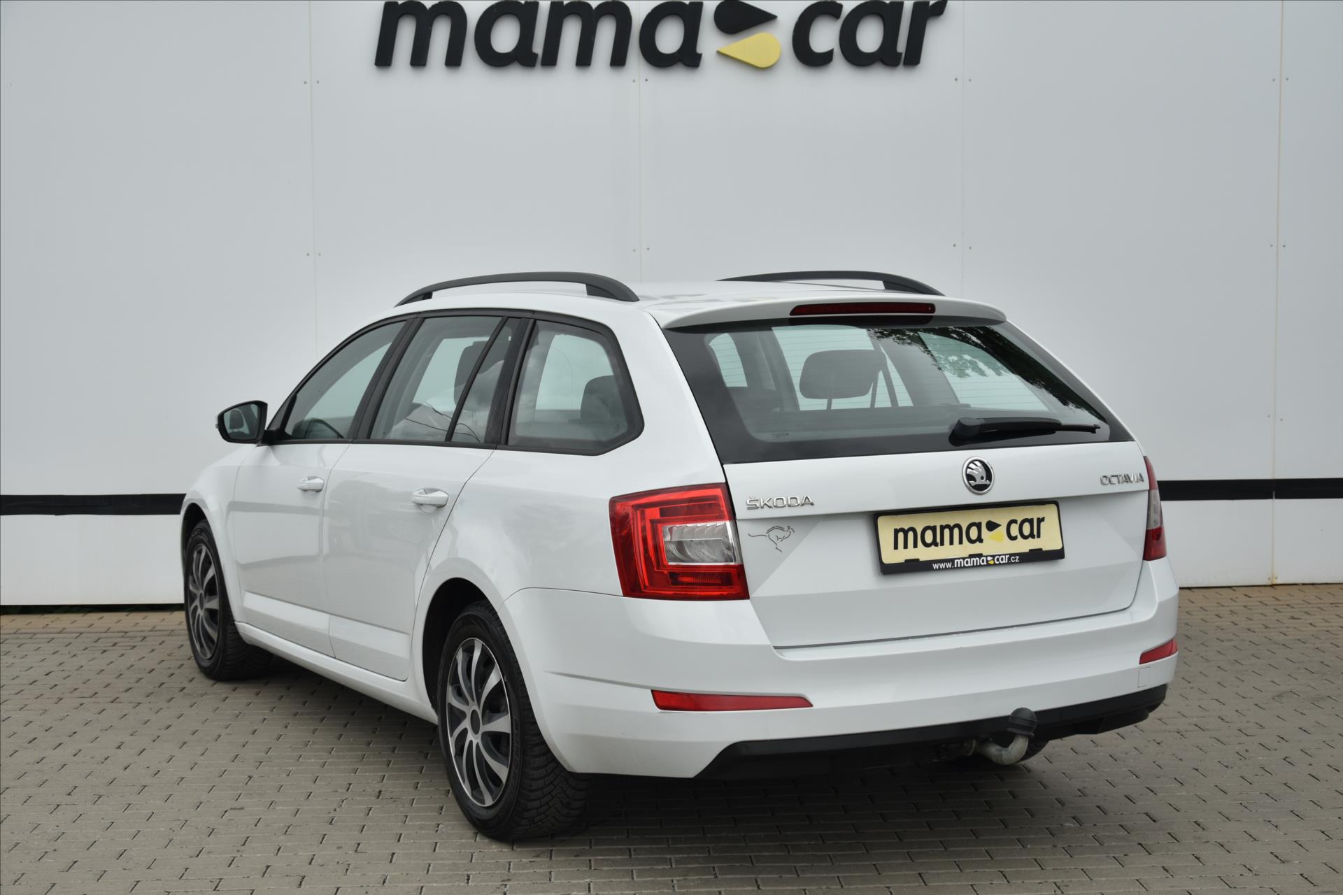 skoda-octavia-1-6-tdi-81kw-style-cr - 4