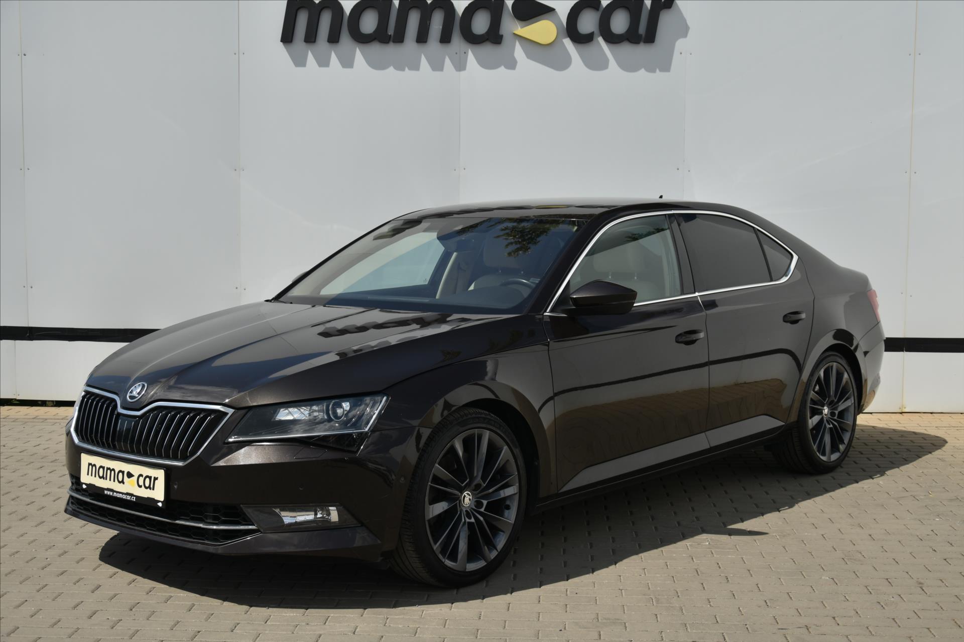 skoda-superb-2-0-tsi-206kw-dsg-4x4-style-cr - 2