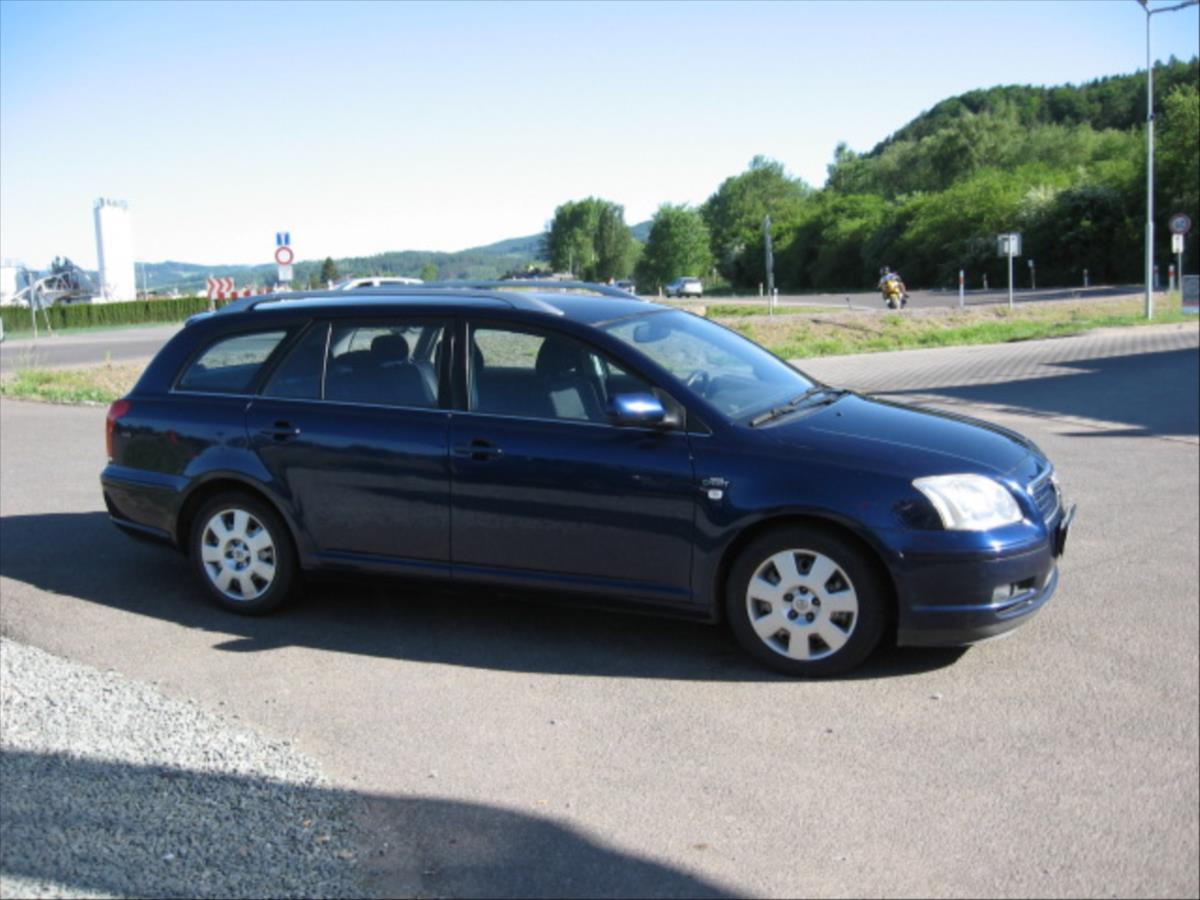 toyota-avensis-2-2-d-4-d - 3