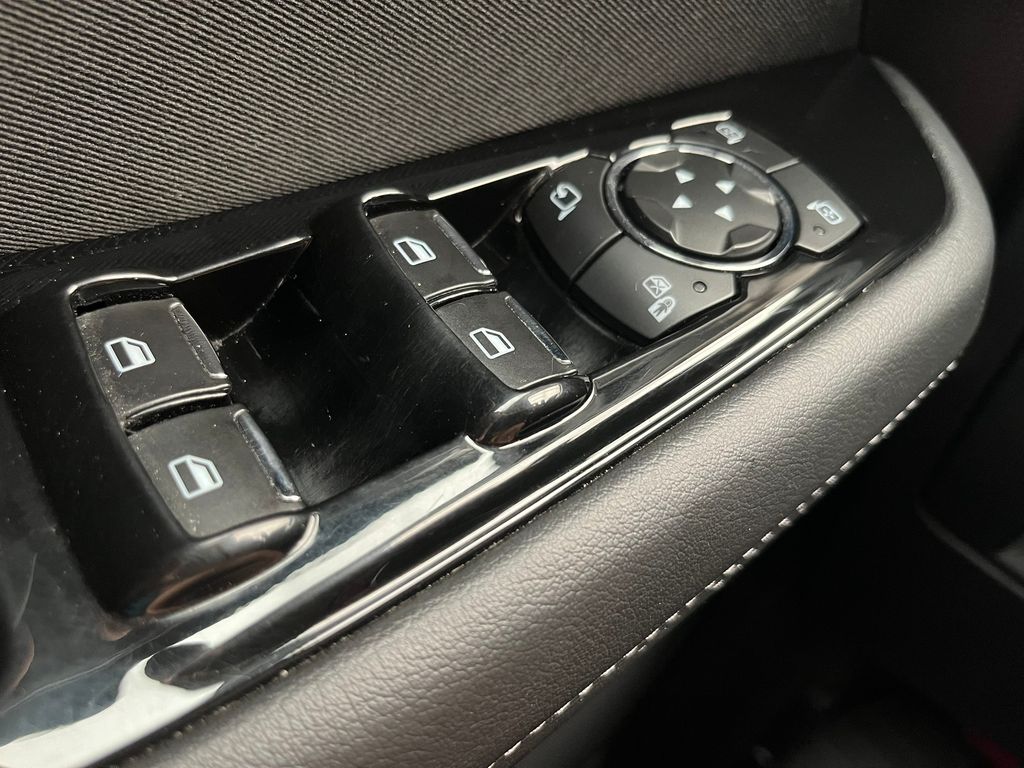 ford-galaxy-110-kw-at8-led-acc - 7