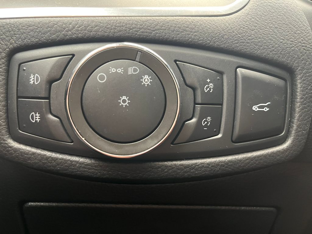 ford-galaxy-110-kw-at8-led-acc - 8