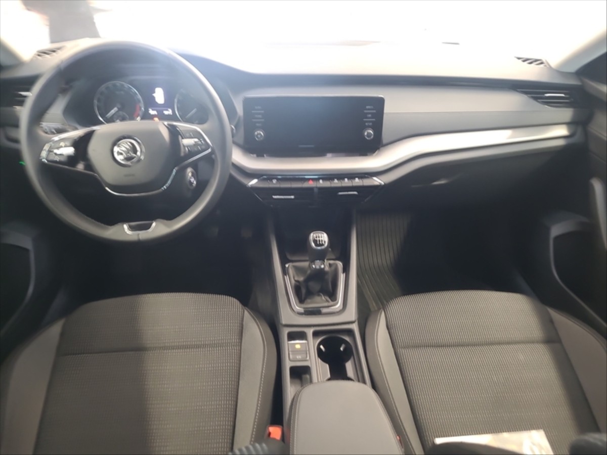 skoda-octavia-2-0-tdi-combi-ambition - 2