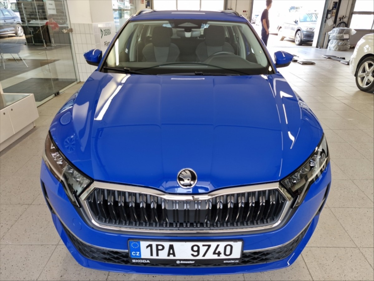 skoda-octavia-1-5-tsi-combi-selection - 4