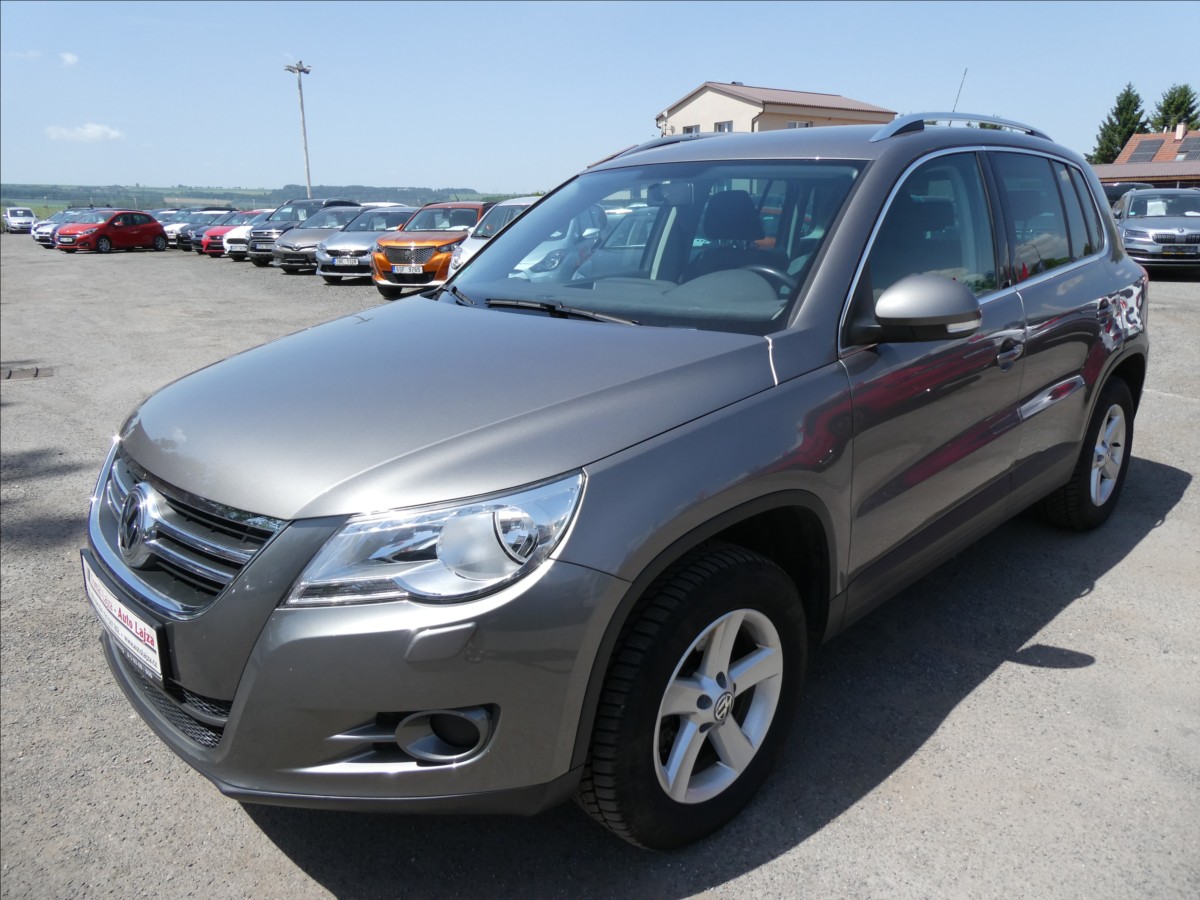 volkswagen-tiguan-2-0-tdi-103kw-4x4-po-servise - 2