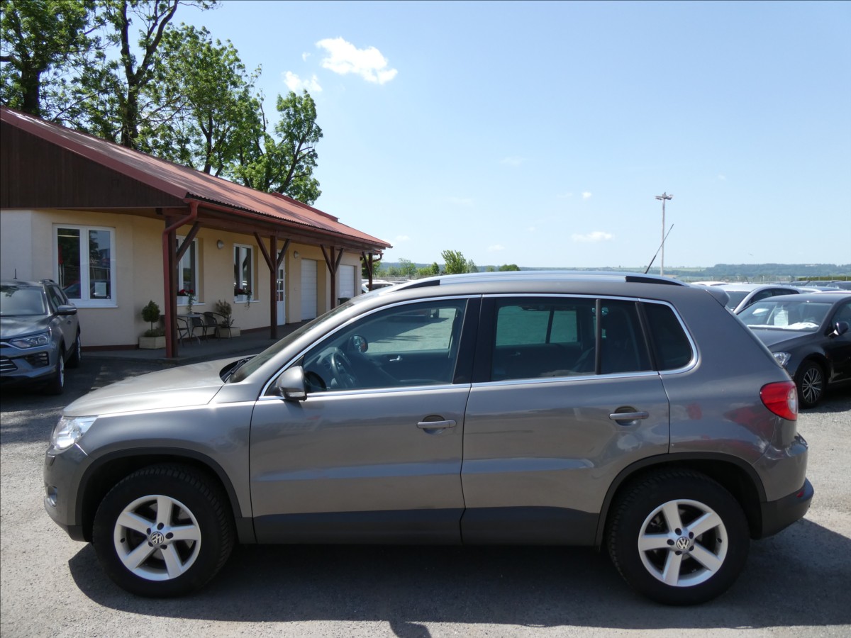 volkswagen-tiguan-2-0-tdi-103kw-4x4-po-servise - 5