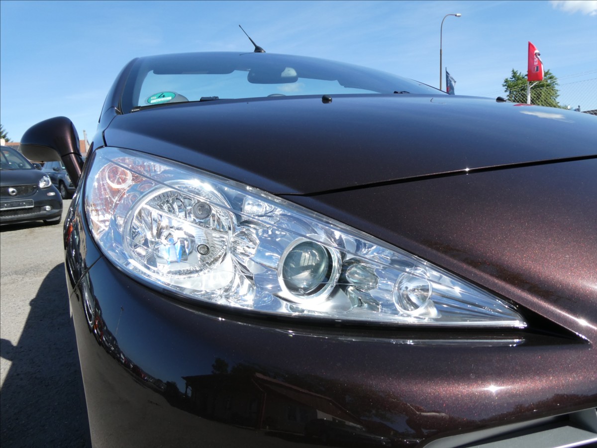 peugeot-207-1-6-16v-cc-kabrio-allure-top - 4