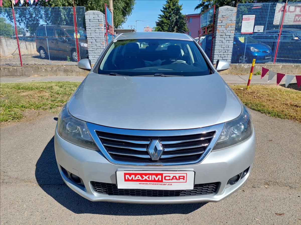 renault-latitude-2-0-dci-top - 1
